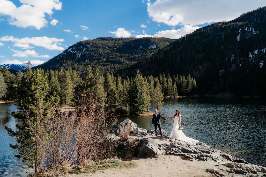 Colorado-elopement-ceremony
