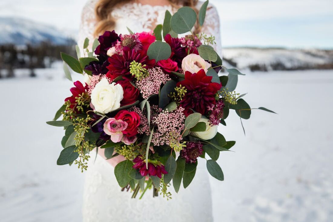 Intimate Colorado wedding