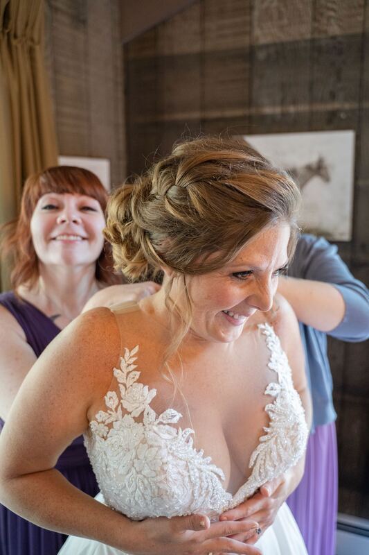 Custom weddings of Colorado