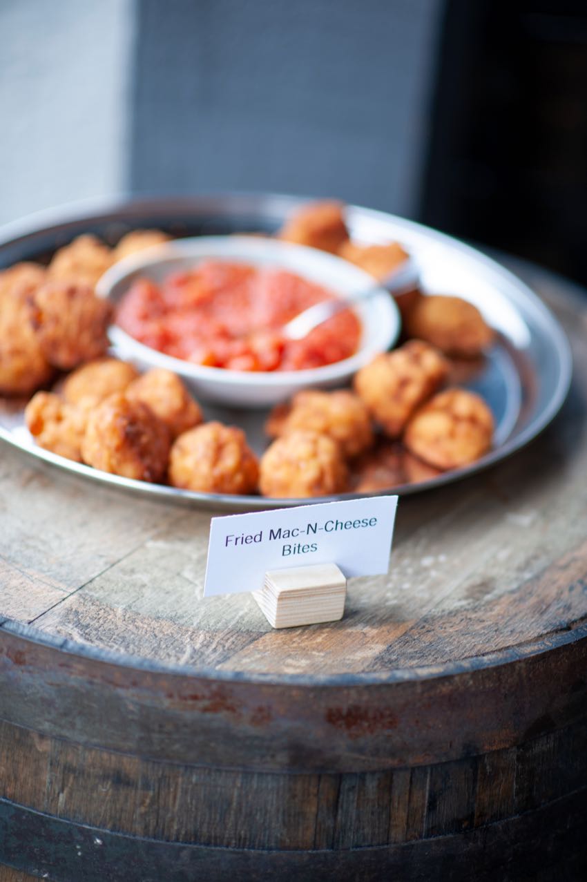 Sapphire Point intimate wedding