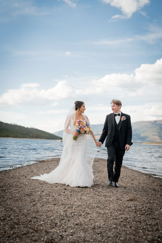 Dillon-Lake-Colorado_Micro-Wedding