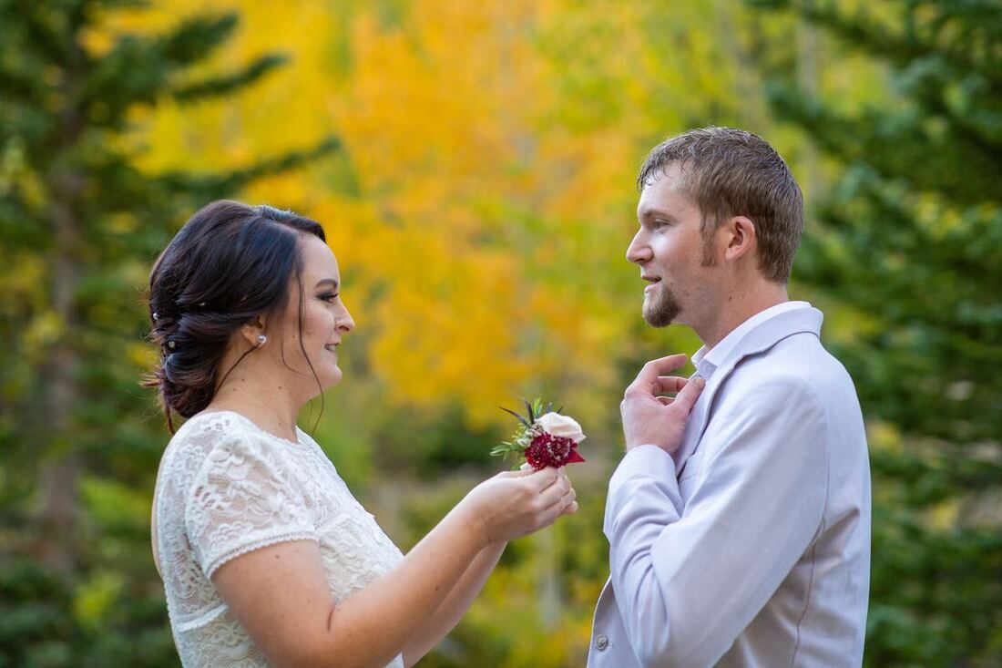 intimate weddings in colorado