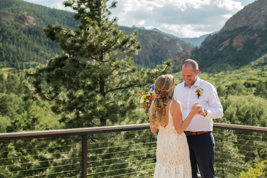 Colorado elopement package