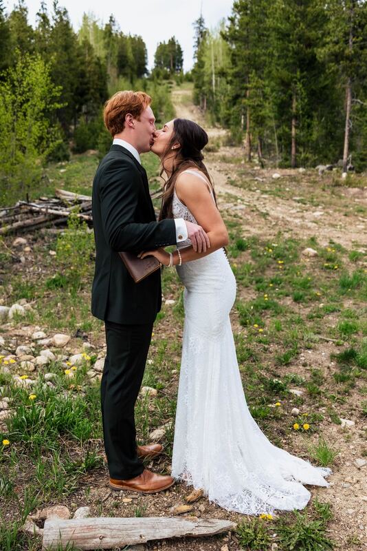 colorado-elopement-dress