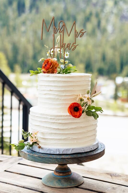 Colorado-elopement-cake