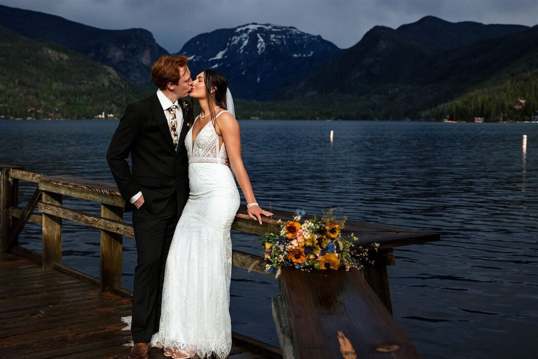 Colorado-elopement-group