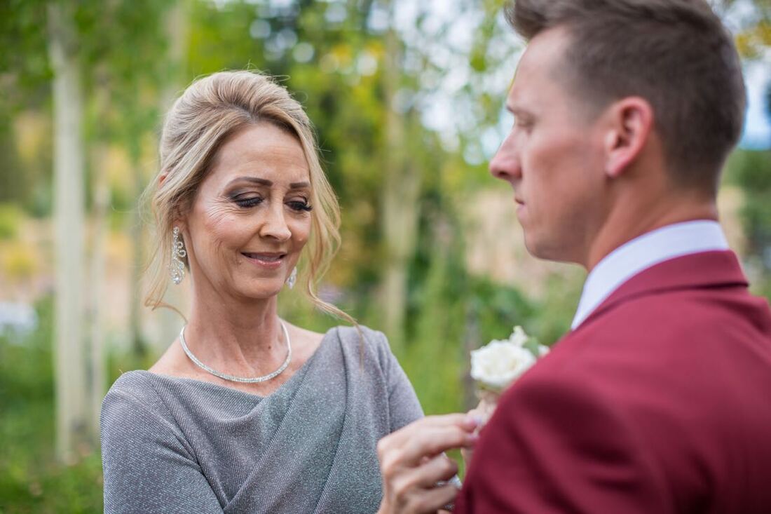 intimate weddings in colorado