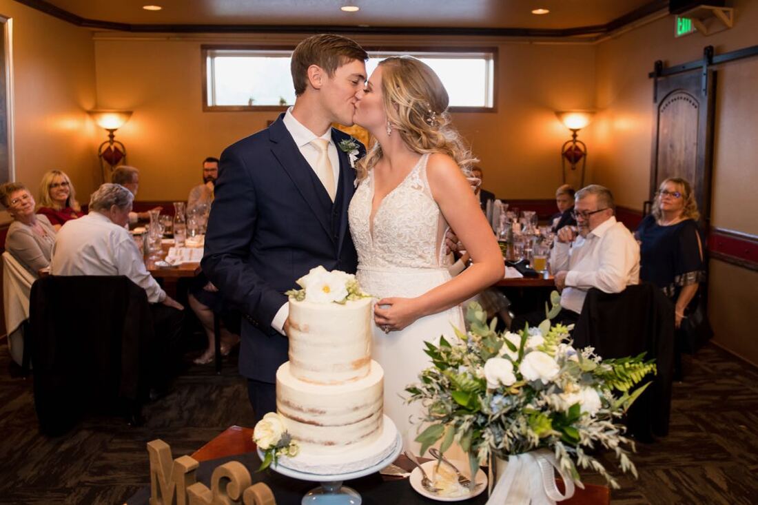 Intimate Colorado wedding