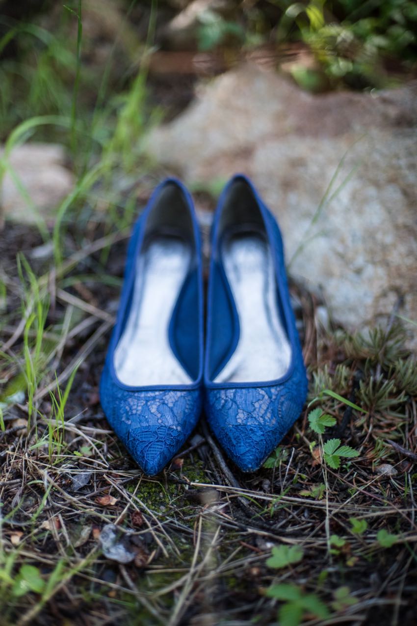 Colorado micro-wedding