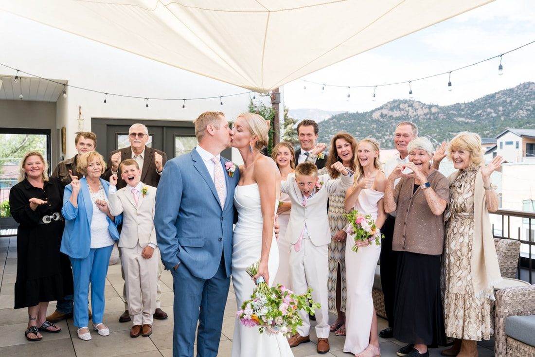Colorado-elopement-group