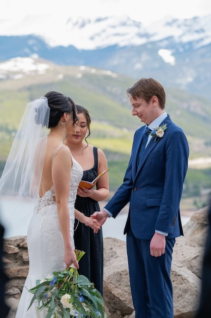 colorado-micro-wedding-ceremony