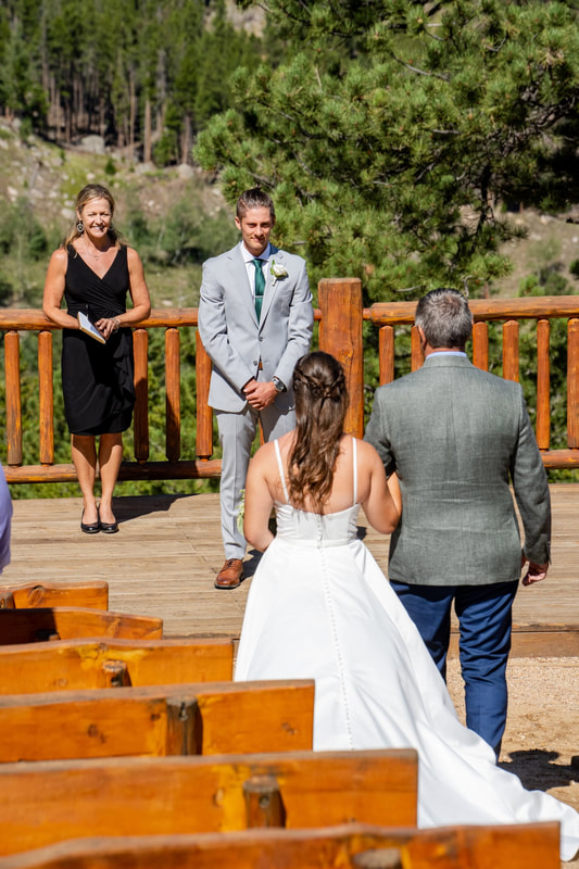 Colorado-wedding-officiant